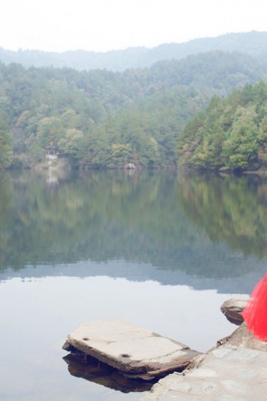 令人心动的offer何运晨是谁 揭秘何运晨个人资料和职业|DB真人平台(图2) DB真人官网