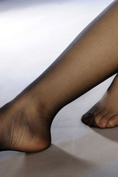 DB真人平台_贵阳类风湿医院李连蓓提出类风湿早活动期有什么症状?(图2) DB真人平台